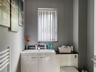 CLOAKROOM WC